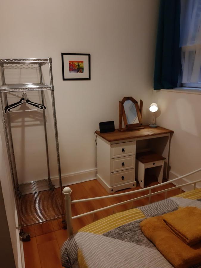 Ground Floor Barmouth Centre Apartment With Garden Esterno foto