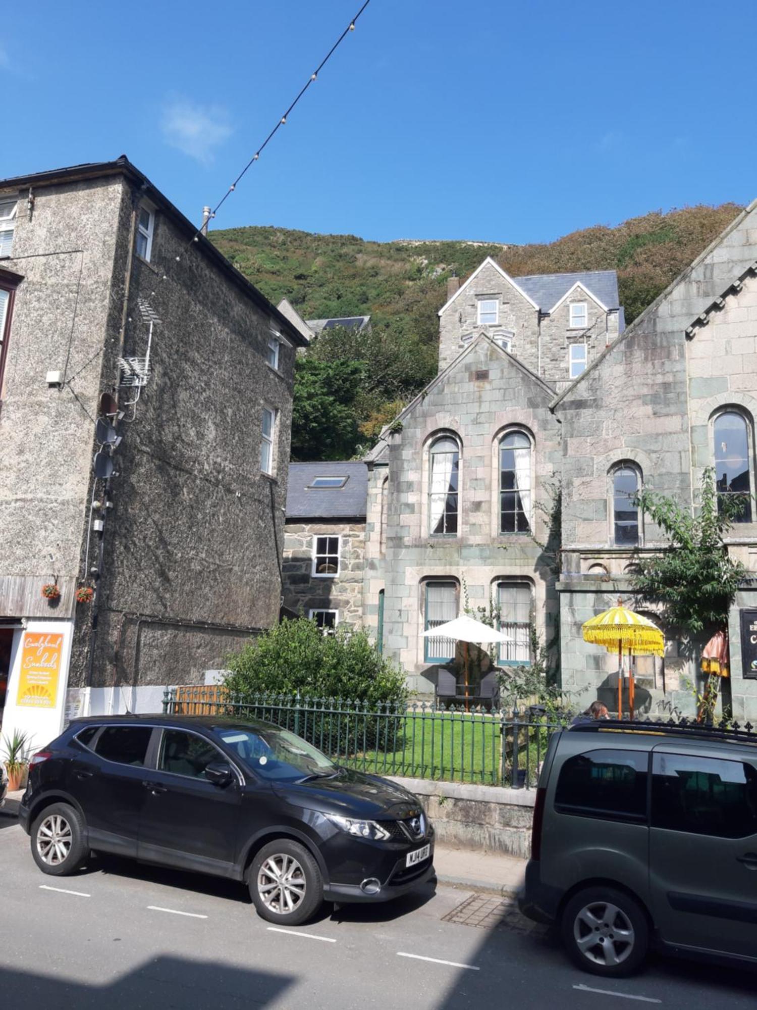 Ground Floor Barmouth Centre Apartment With Garden Esterno foto