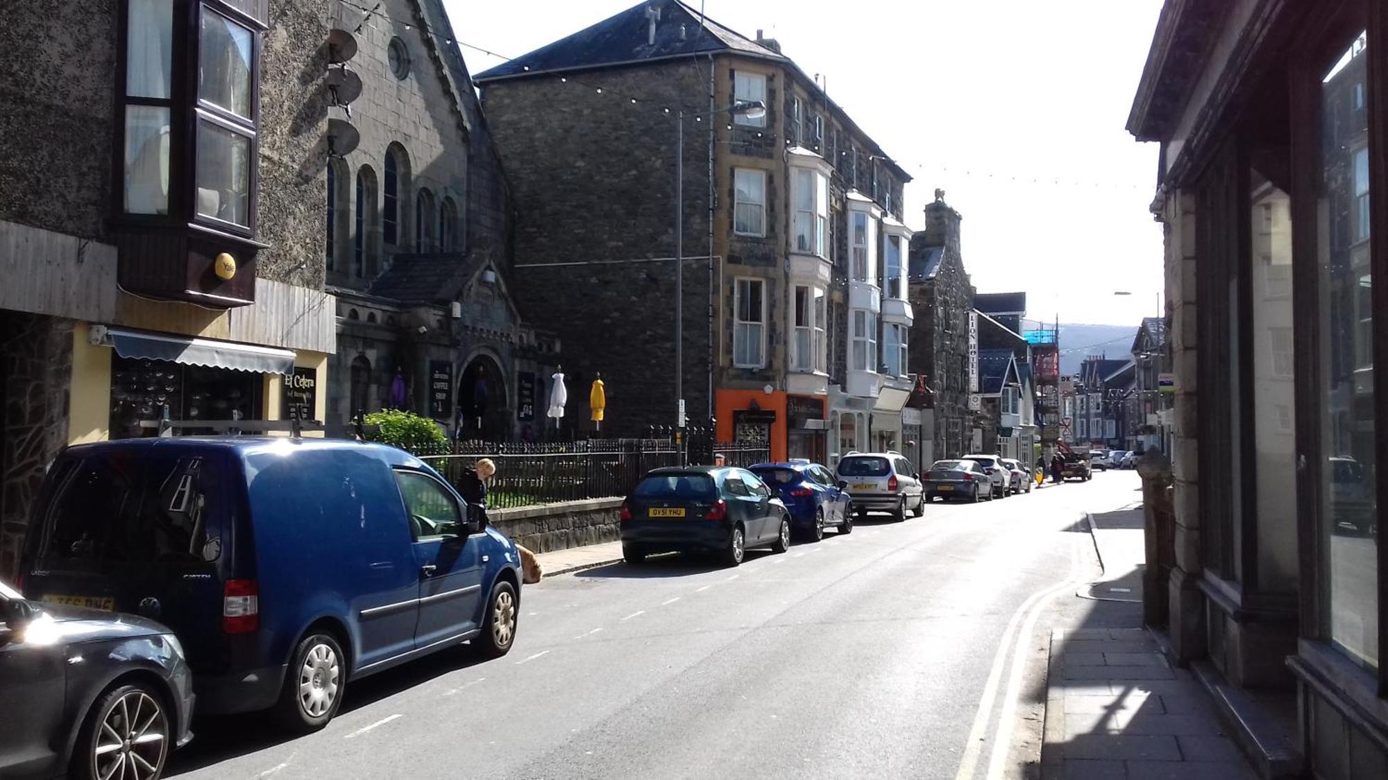 Ground Floor Barmouth Centre Apartment With Garden Esterno foto